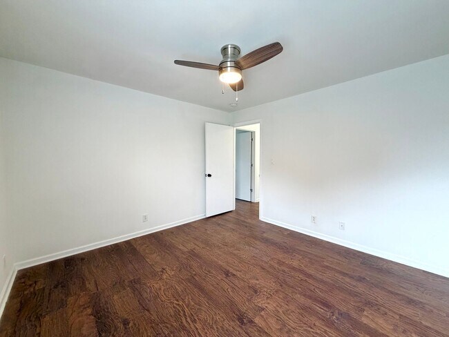 Building Photo - 402 Jack Miller Blvd