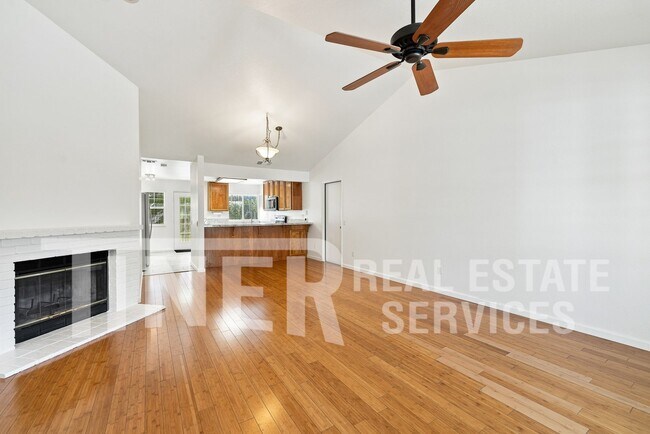 Building Photo - 3863 Olivebranch Ln