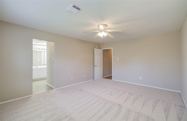 Building Photo - 14731 Country Rose Ln