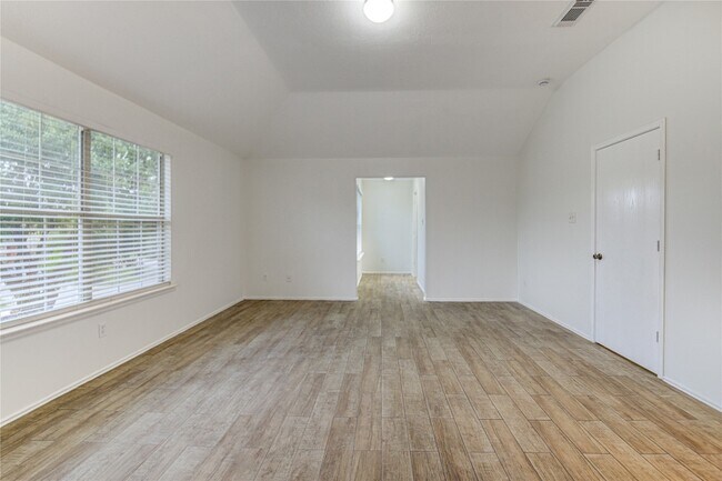Building Photo - 9926 Myrtle Field Ln