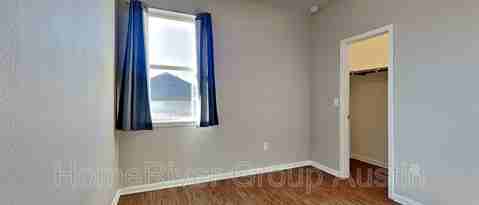 Building Photo - 322 Wapiti Rd