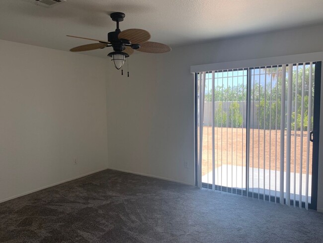 Building Photo - Four Bedroom Home with Utilities included!