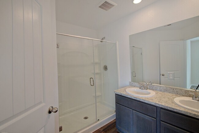 Building Photo - 14408 Mack Wood Trl