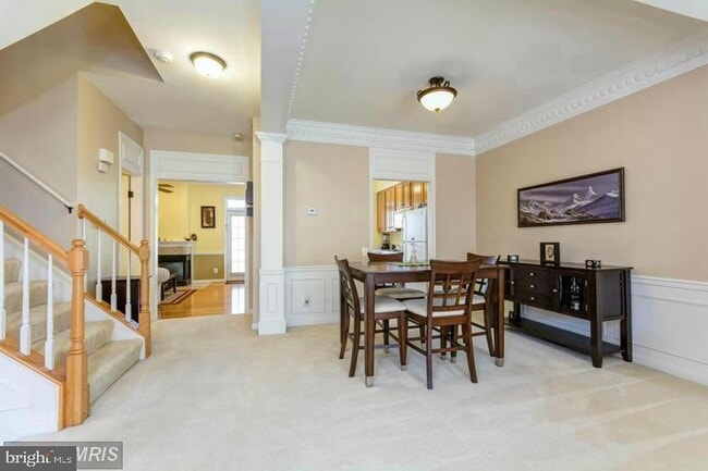 Building Photo - 20927 Trinity Square