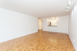 Building Photo - 1 bedroom in Chicago IL 60613