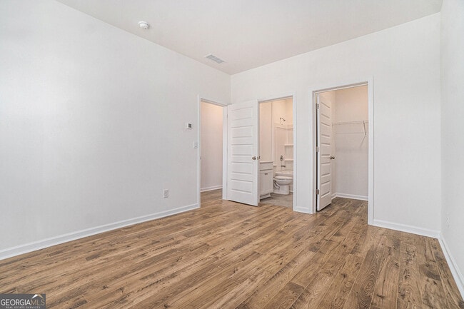 Building Photo - 6229 Honeybell Aly