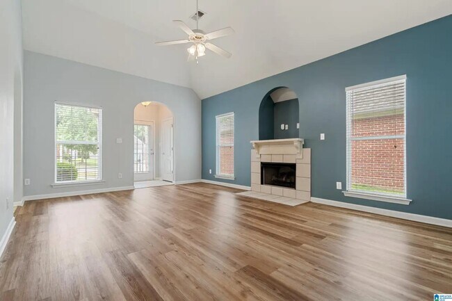 Building Photo - Magnolia Trail