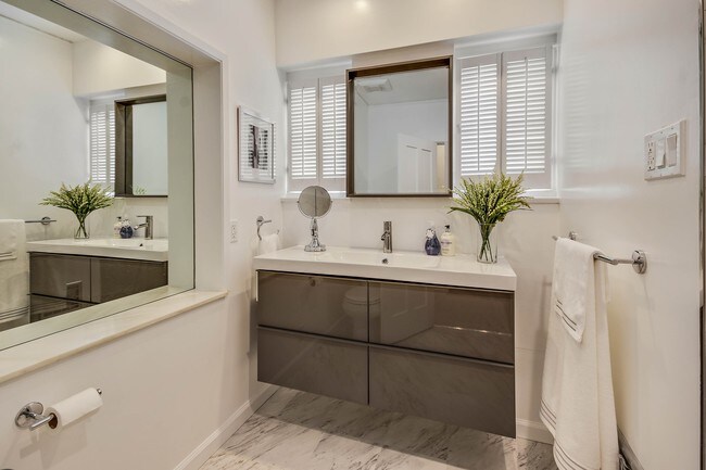 Bathroom - 9965-9969 Durant Dr