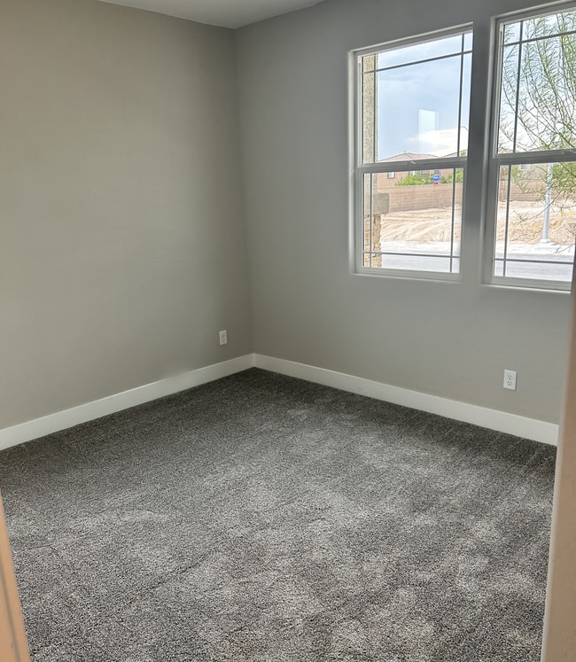 Building Photo - 104 Barton Bay Ave