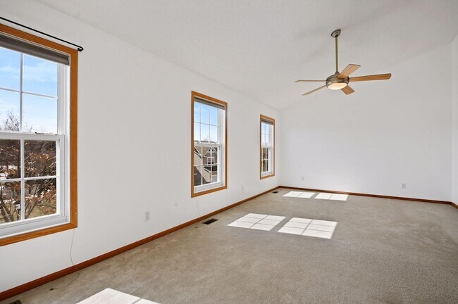 Building Photo - 7601 Elm Grove Cir