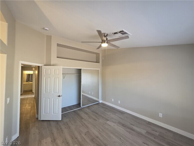 Building Photo - 626 Palmwood Ln