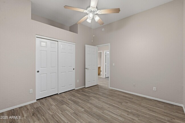 Building Photo - 2033 N 110th Ave
