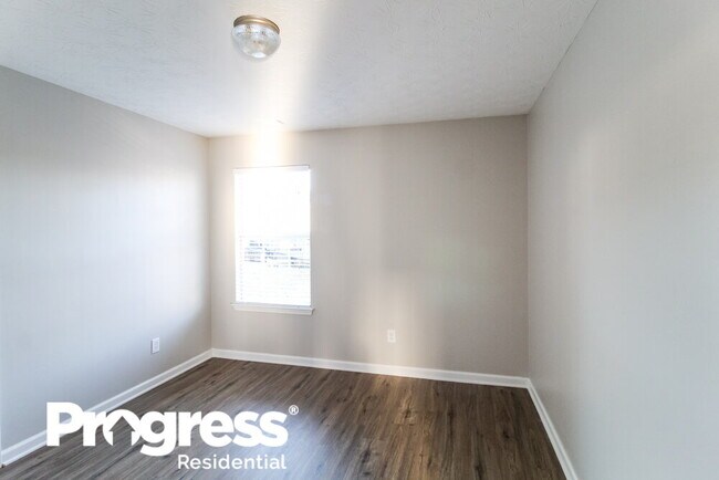 Building Photo - 20 Butterfly Way