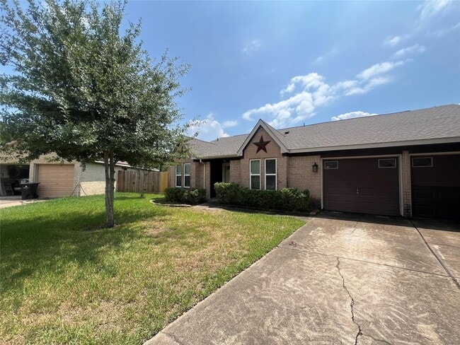 Building Photo - 22503 Braken Carter Ln