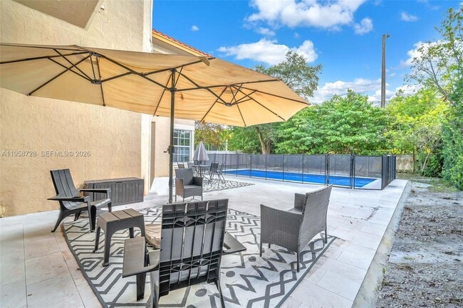 Building Photo - 3545 Forest View Cir