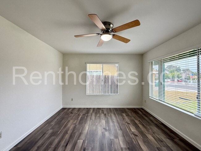 Building Photo - 8575 Keystone Ct