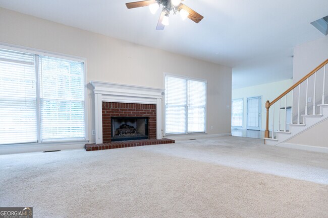 Building Photo - 5100 Sunset Maple Trail