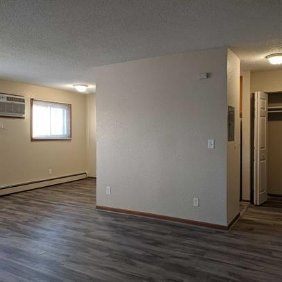 Interior Photo - Magnolia