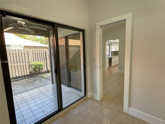 Building Photo - 4830 SW 152nd Pl