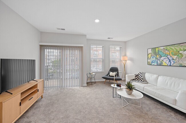 Floorplan - Monmouth Row Apartments