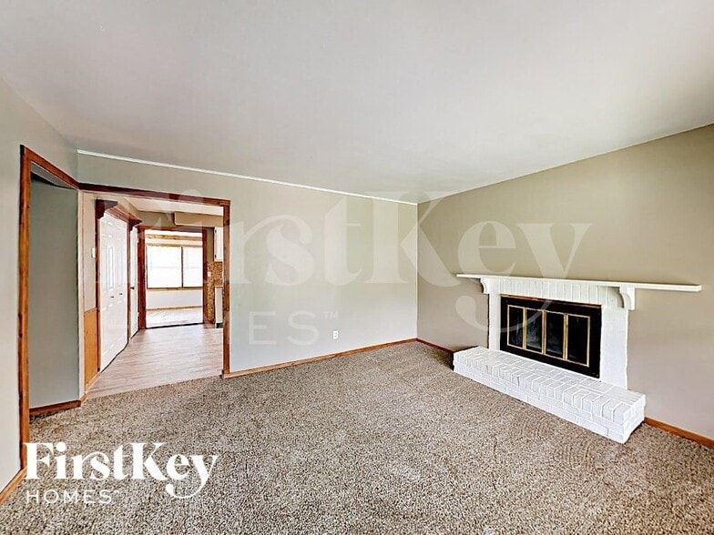 Building Photo - 2365 Grants Pkwy