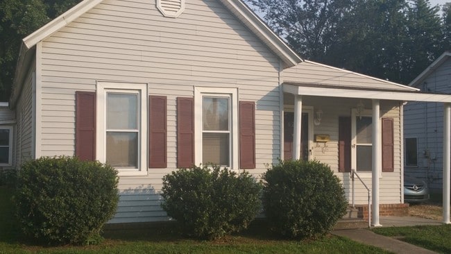 620 S Main St - Westgate Garden Apartments