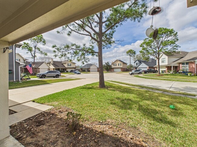 Building Photo - 1151 Andover Dr