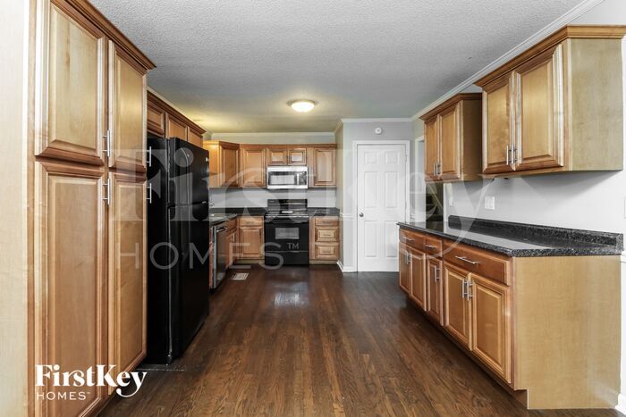 Building Photo - 1055 Coker Cir NW