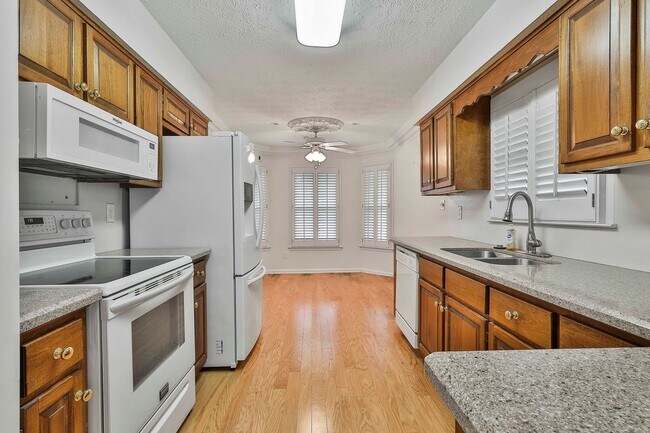 Building Photo - Charming Cul-de-Sac Ranch in The Terraces – 3 Bed/2 Bath in Peachtree City