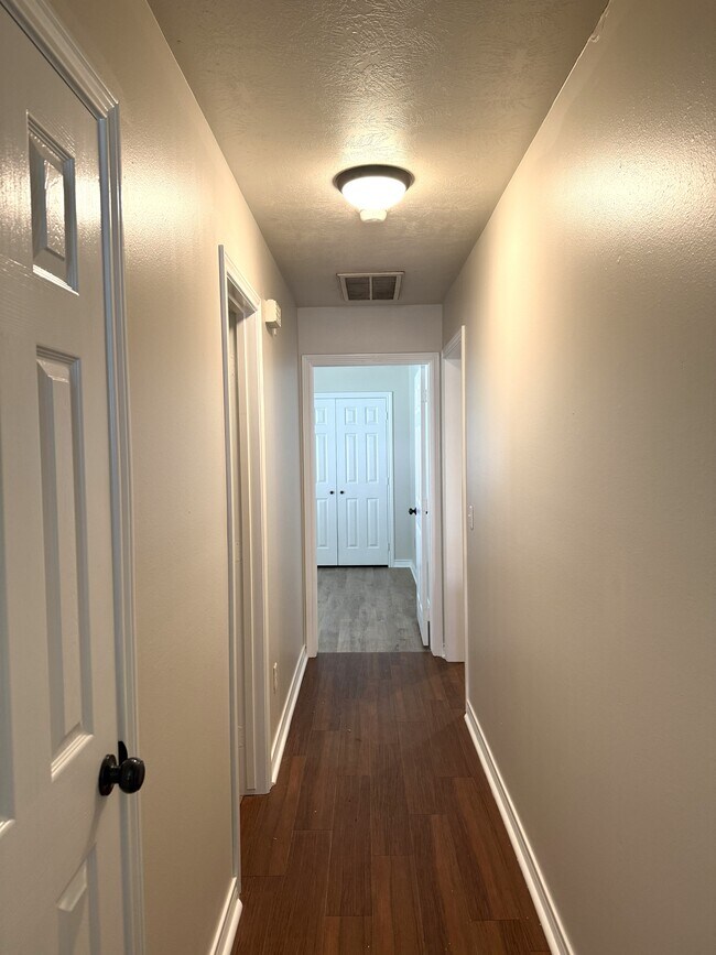 Building Photo - 2308 Antelope Ln