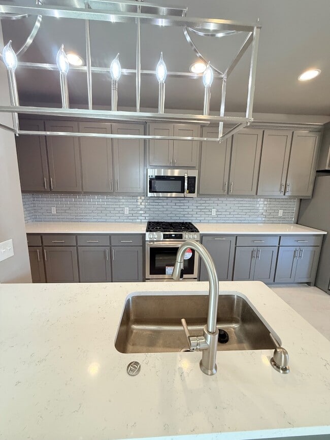 Building Photo - 516 Nabi Dr