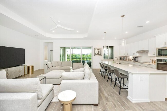 Building Photo - 17662 Santorini Ct