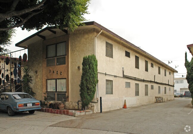 Building Photo - 3422 Helms Ave