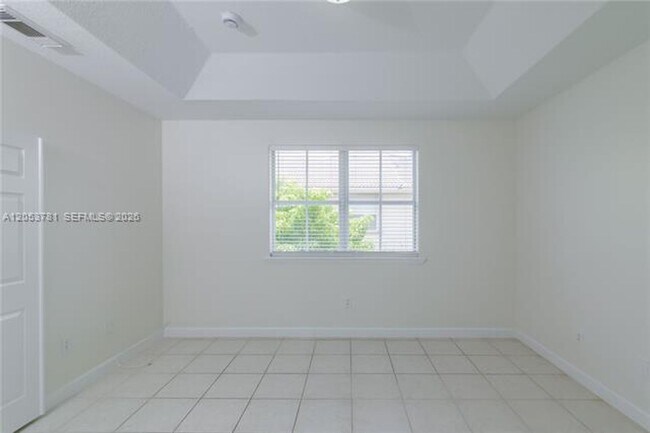 Building Photo - 3126 NW 101st Ct