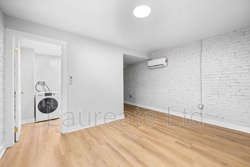 Building Photo - 1663 Gilpin St