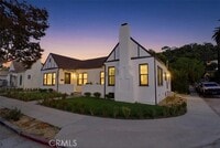 Building Photo - 902 Brier Ln