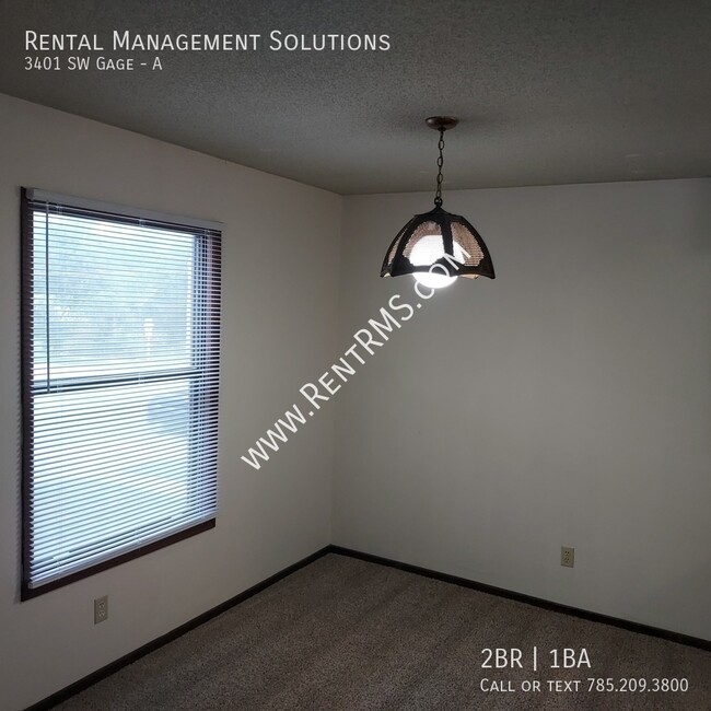 Building Photo - **MOVE-IN SPECIAL**3401 SW Gage Unit A- 2 ...