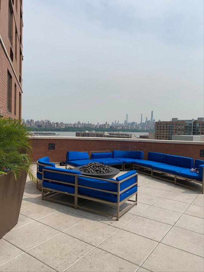 60 River Road Apt 350, Edgewater, NJ 0702... 60 River Rd Edgewater