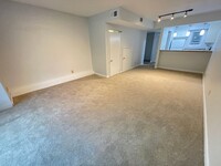 Building Photo - Upper level towh-home style 2br condo in C...