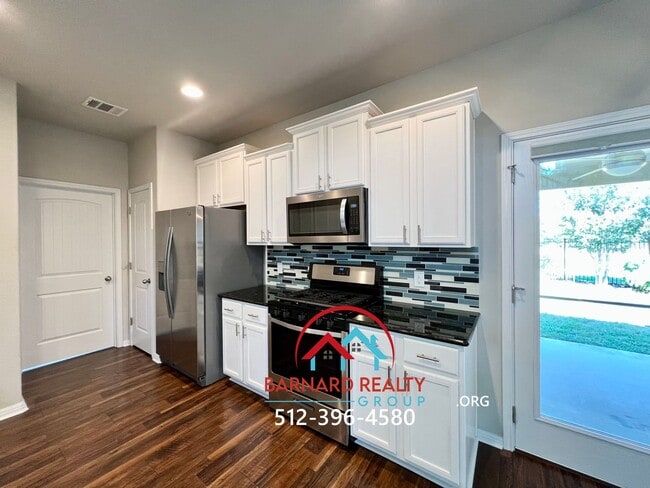Building Photo - Available May 24: Stunning Model Home in B...