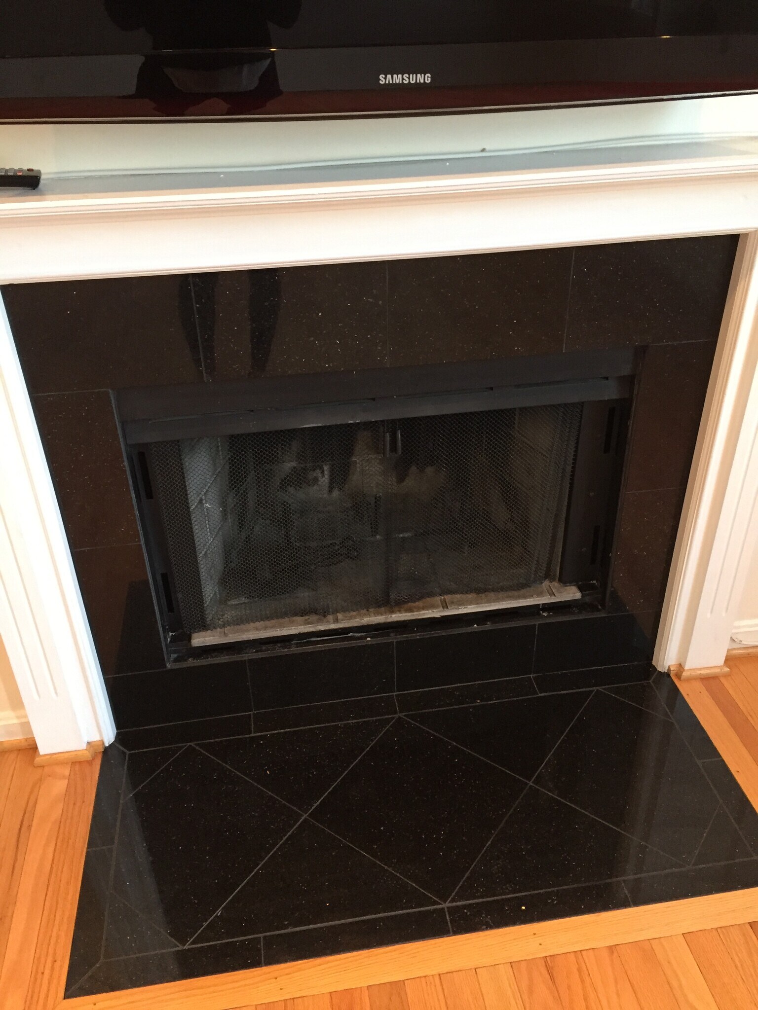 Building Photo - 730 11th St NE