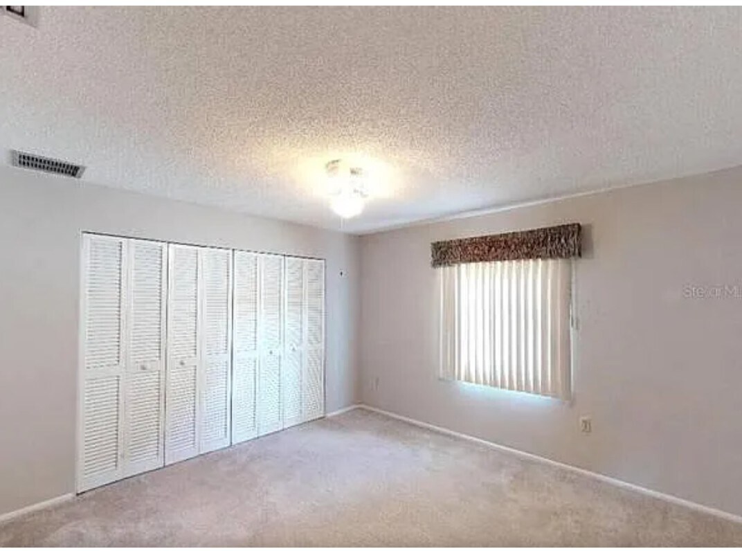 Building Photo - 115 Mimosa Dr