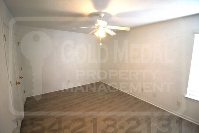 Building Photo - 1710 Aztec Trce