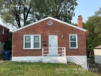 Building Photo - Section 8 Approved! Fully Renovated 2Bed/1...