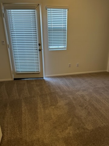 Building Photo - Pinon Court
