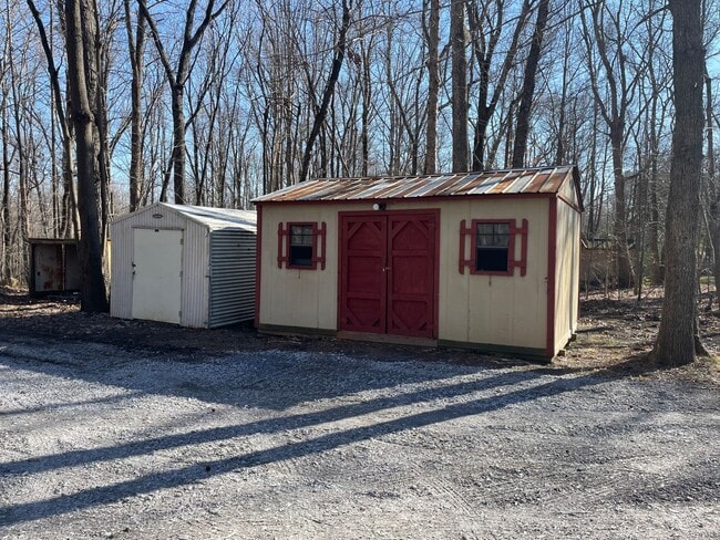 Building Photo - 3 BED, 1.5 BATH MOBILE HOME