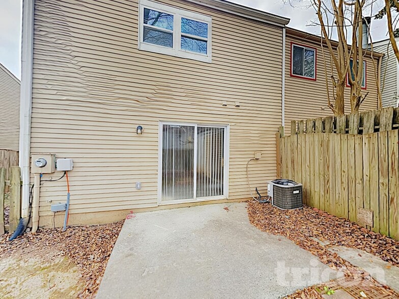 Building Photo - 1739 Napa Valley Ct SE