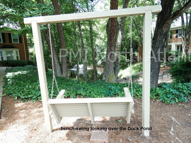 Building Photo - Now Available – Stunning 2-Bedroom Townhom...