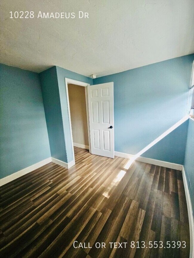 Building Photo - 10228 Amadeus Dr