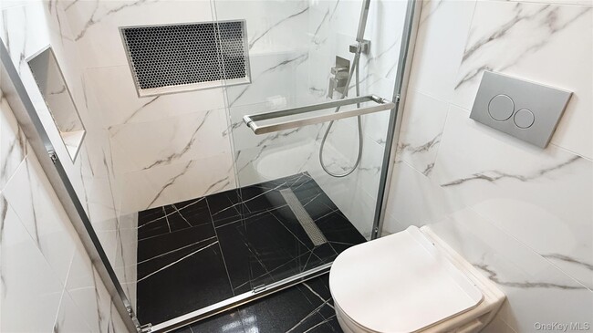 Building Photo - 50-21 Celtic Ave